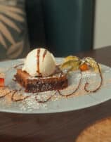 Chocolate Brownie with Champagne