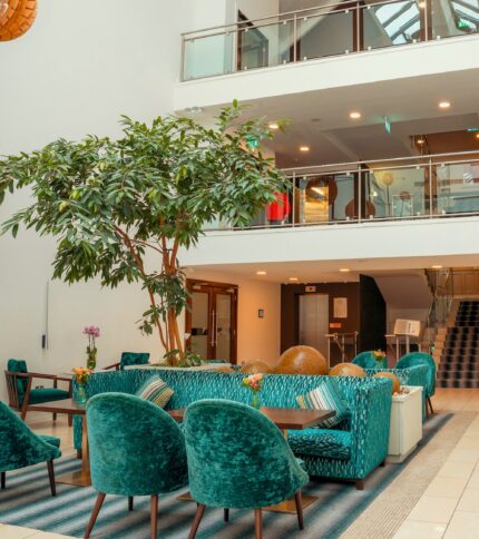 Lobby Atrium 6