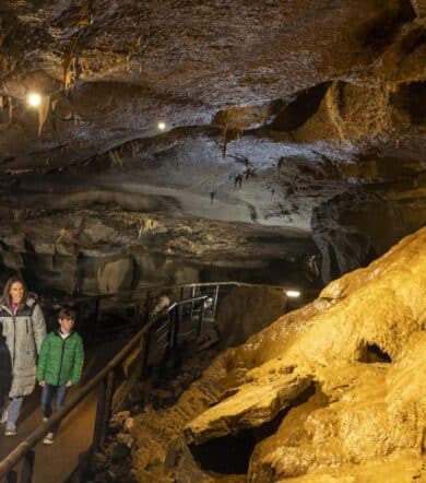 marble-arch-caves-icp1